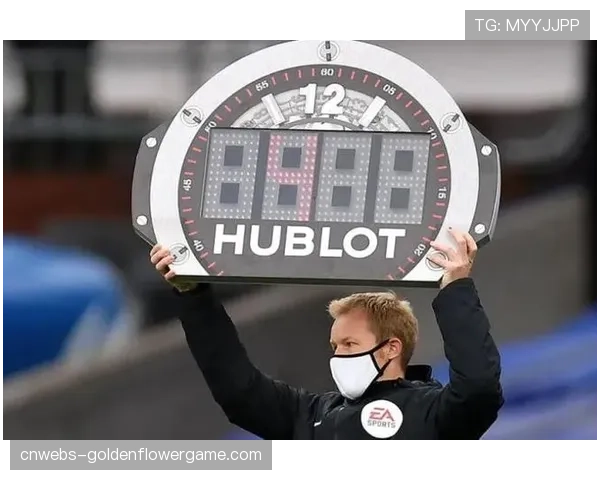 英超将试行新规：下赛季起用芯片足球更精确记录攻防转换速度与球员跑动数据